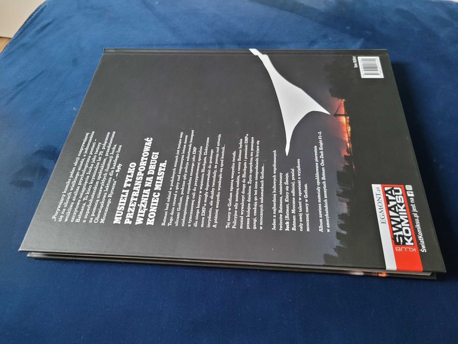 Batman. Wyjątkowo mroczna noc.
