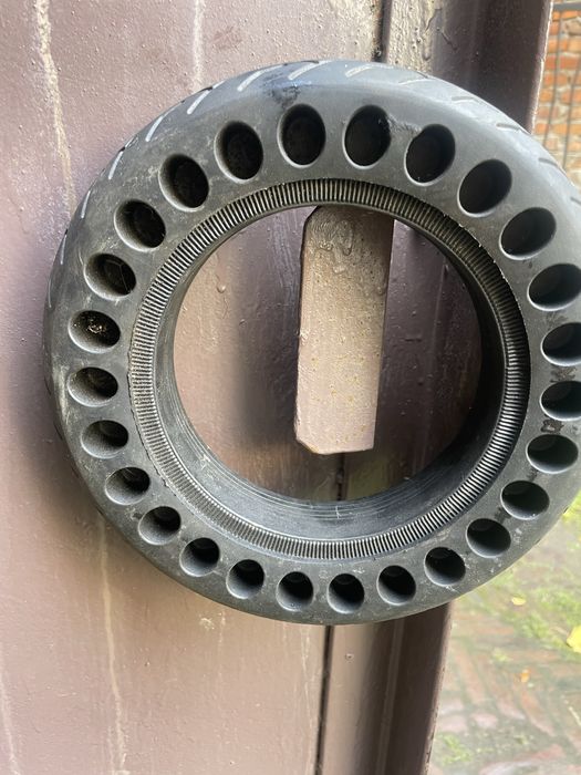 Шини до електросамоката