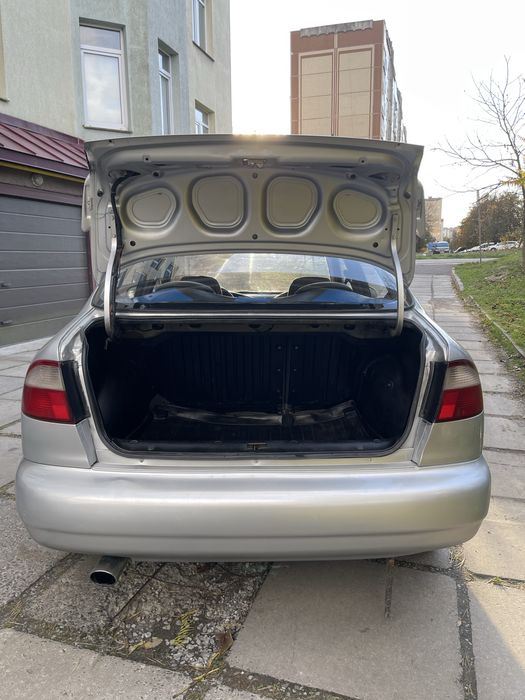 Део Ланос Польська збірка