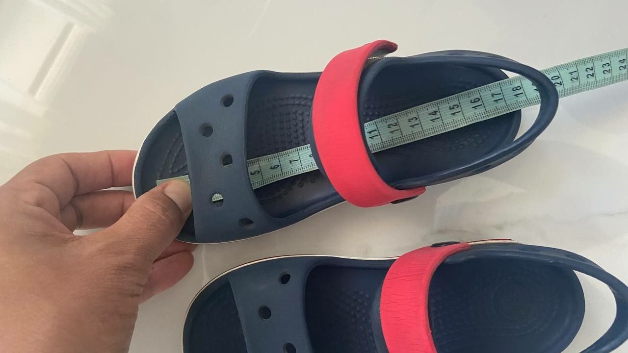 Босоніжки crocs   C11 на ніжку 16,5 см