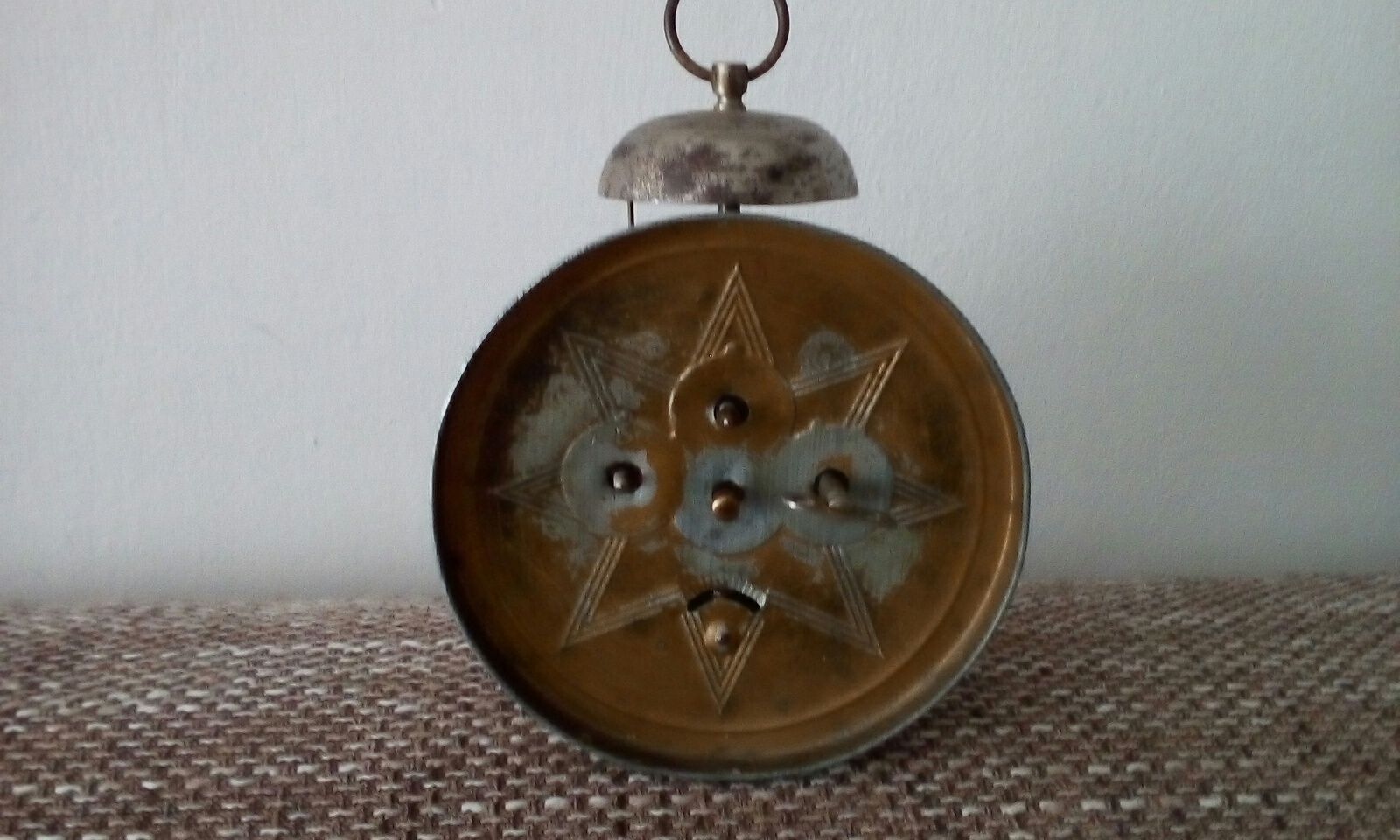 Bardzo stary zegar .