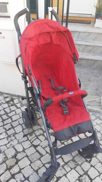 Carrinho de passeio Chicco echol