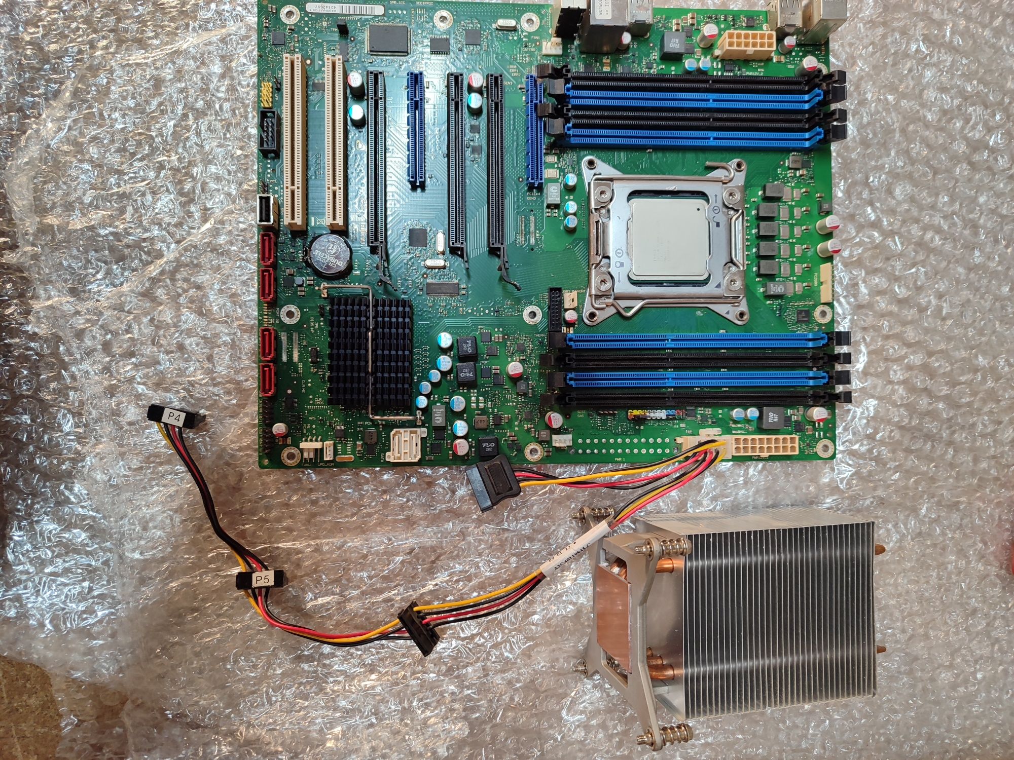 Материнська плата Fujitsu D3128-a15