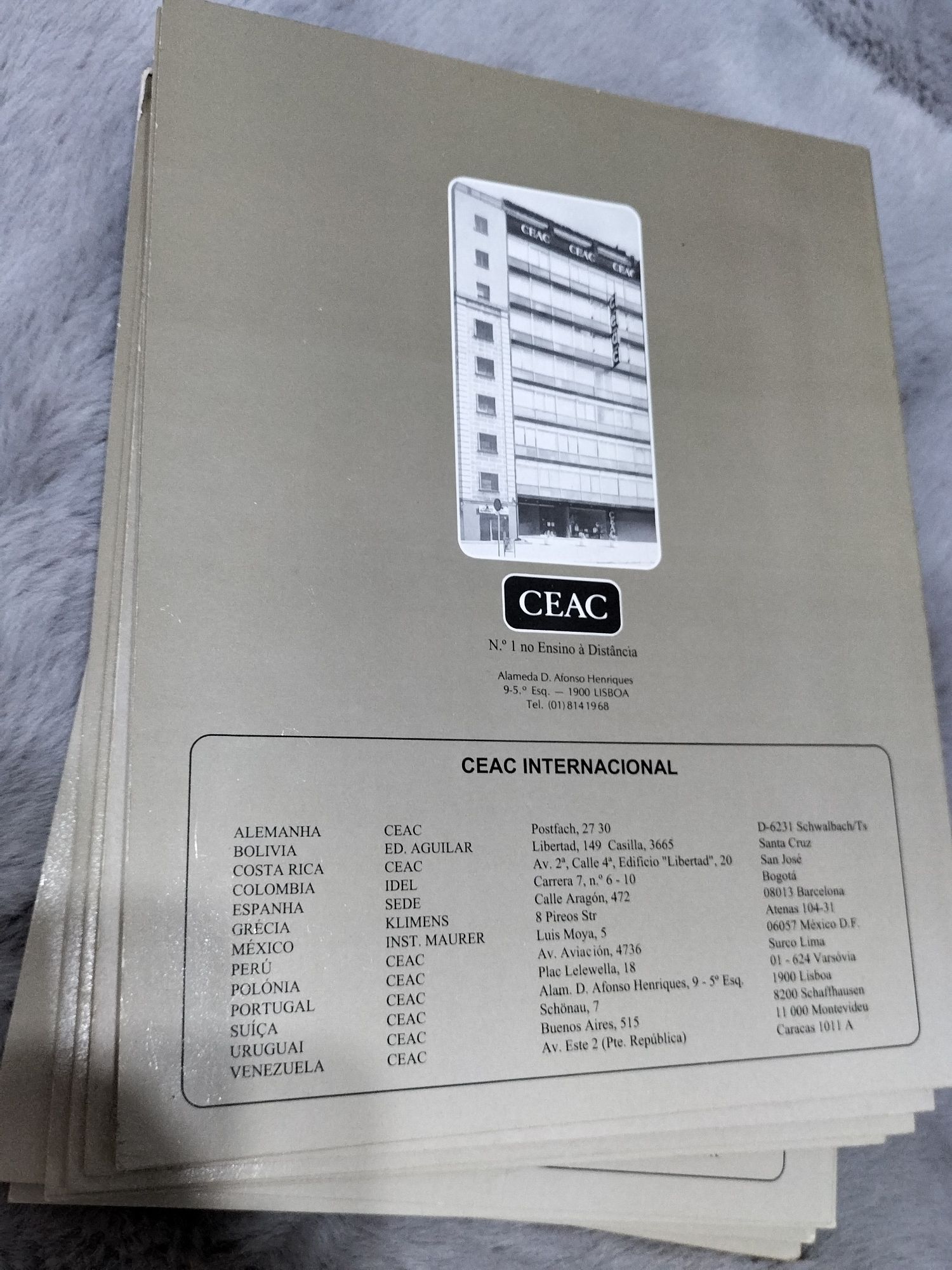 Manuais de desenhador de construção civil