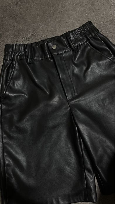 Шкіряні бермуди House