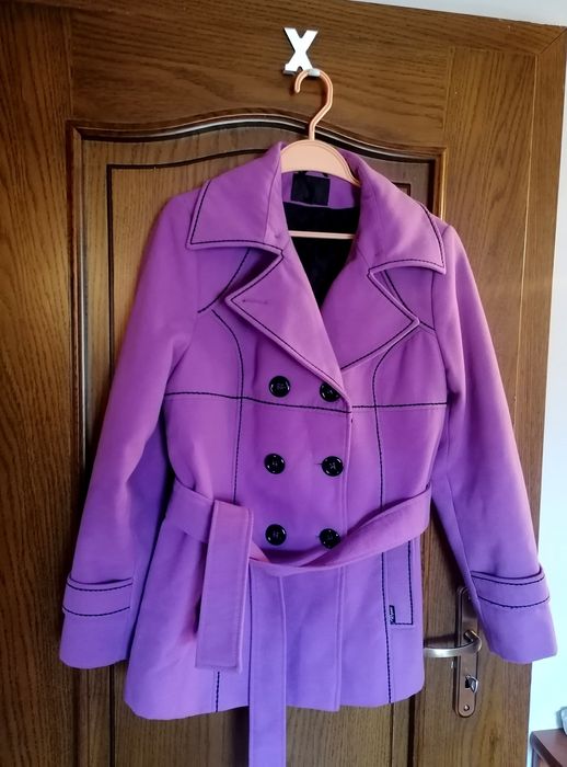 Płaszcz damski krótki liliowy