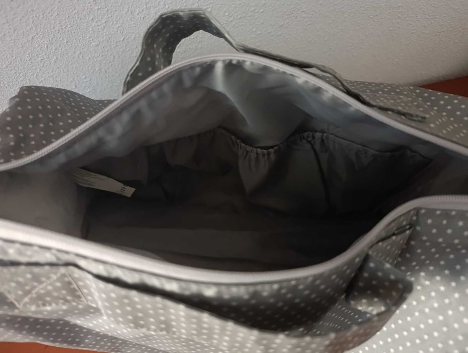 Vendo duas bolsas de maternidade