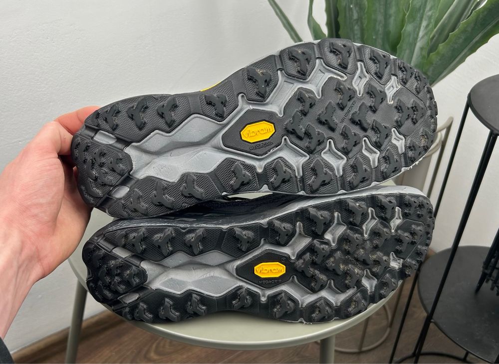 Оригінал! Зимові ботінки Hoka Speedgoat 5 Gore Tex Vibram 44.5 розмір