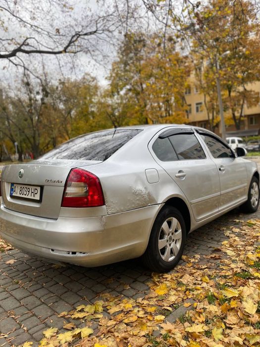 Продам Skoda Octavia 1.6газ/бенз/механика 2010год Шкода Октавия Рест