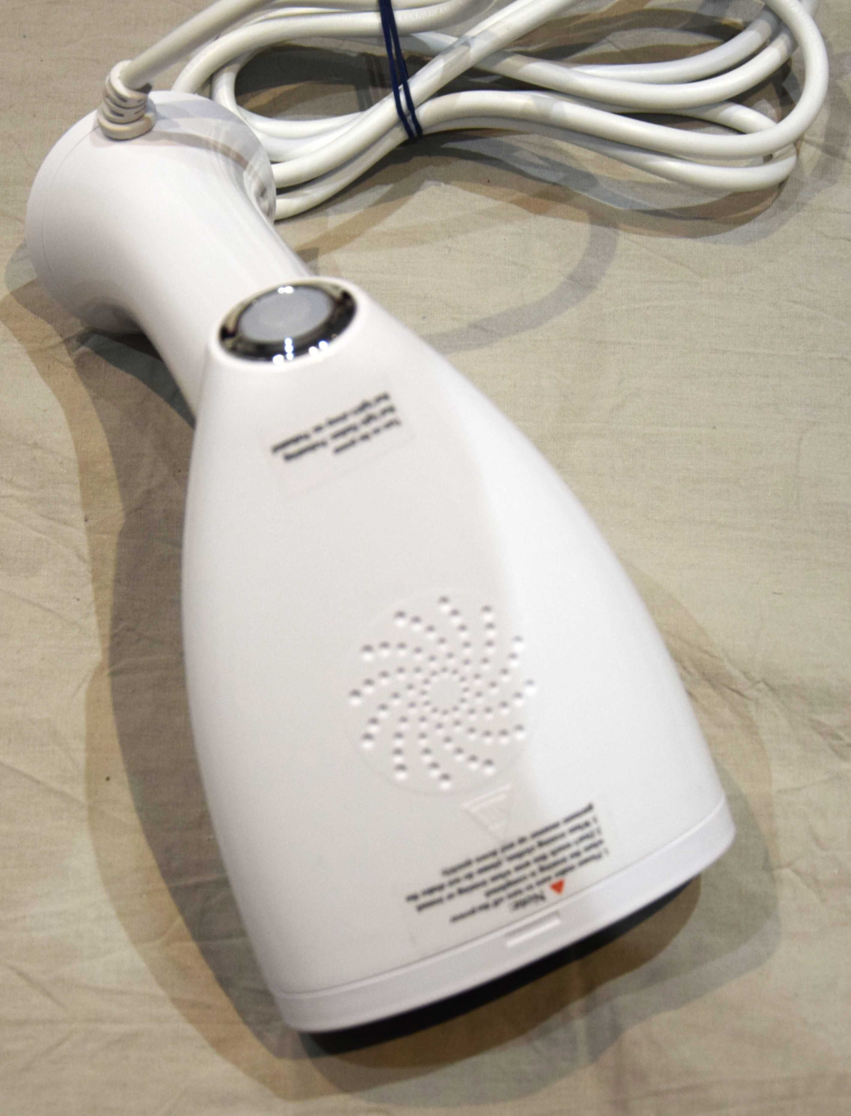 Żelazko parowe Rolipo 2000 W,400 ml, zbiornik na wodę,szczotka parowa.