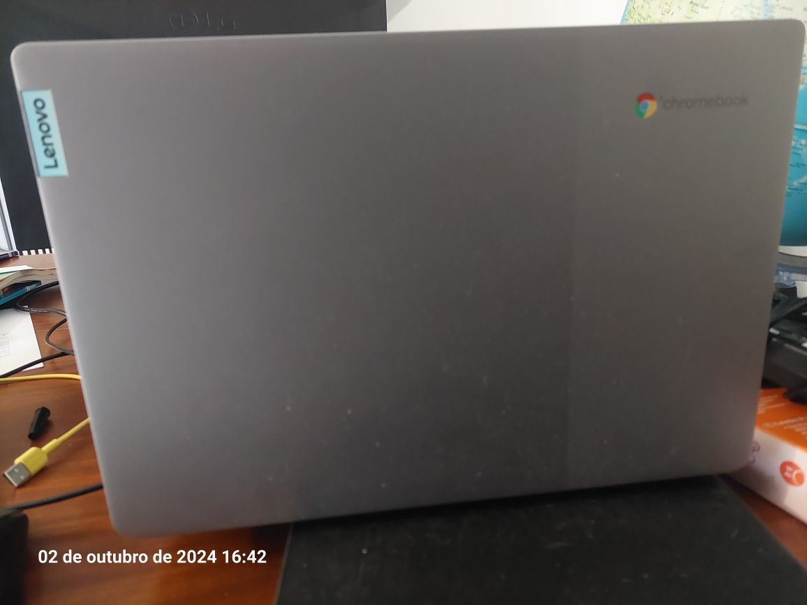 Computador portátil lenovo chromebook
