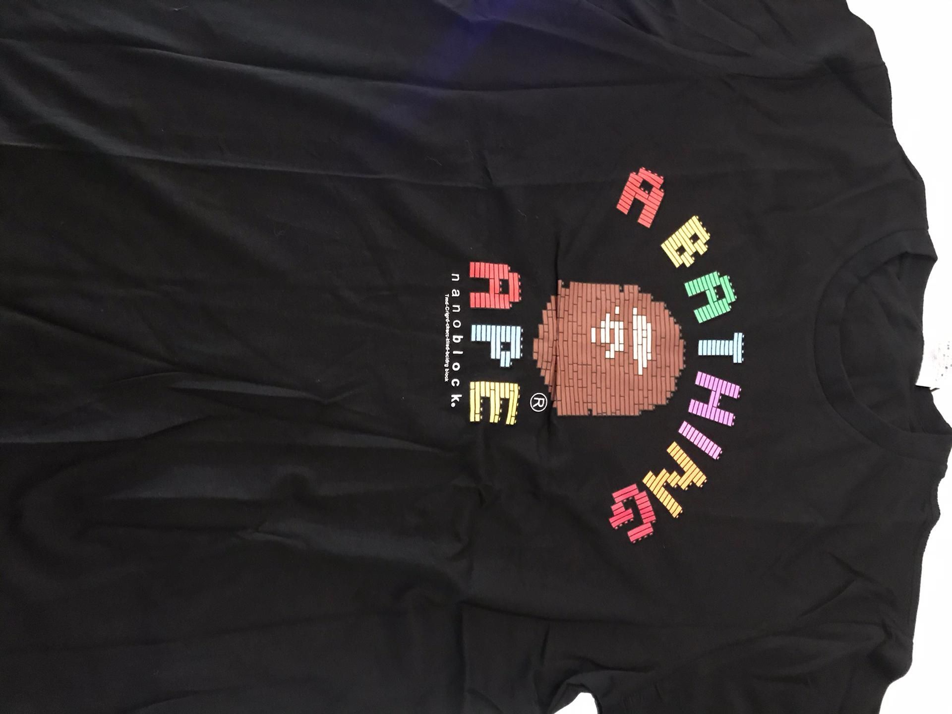 T-shirt bape M  nova com etiquetas embalada ver fotos