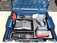 Klucz udarowy Bosch GDS 18V-450 HC + aku 4Ah i walizka