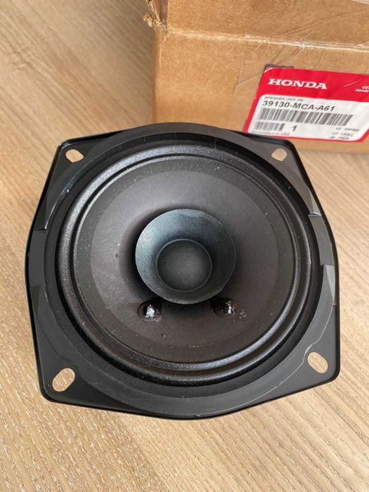 Oryginalny głośnik do motocykla HONDA 39130-MCA-A61