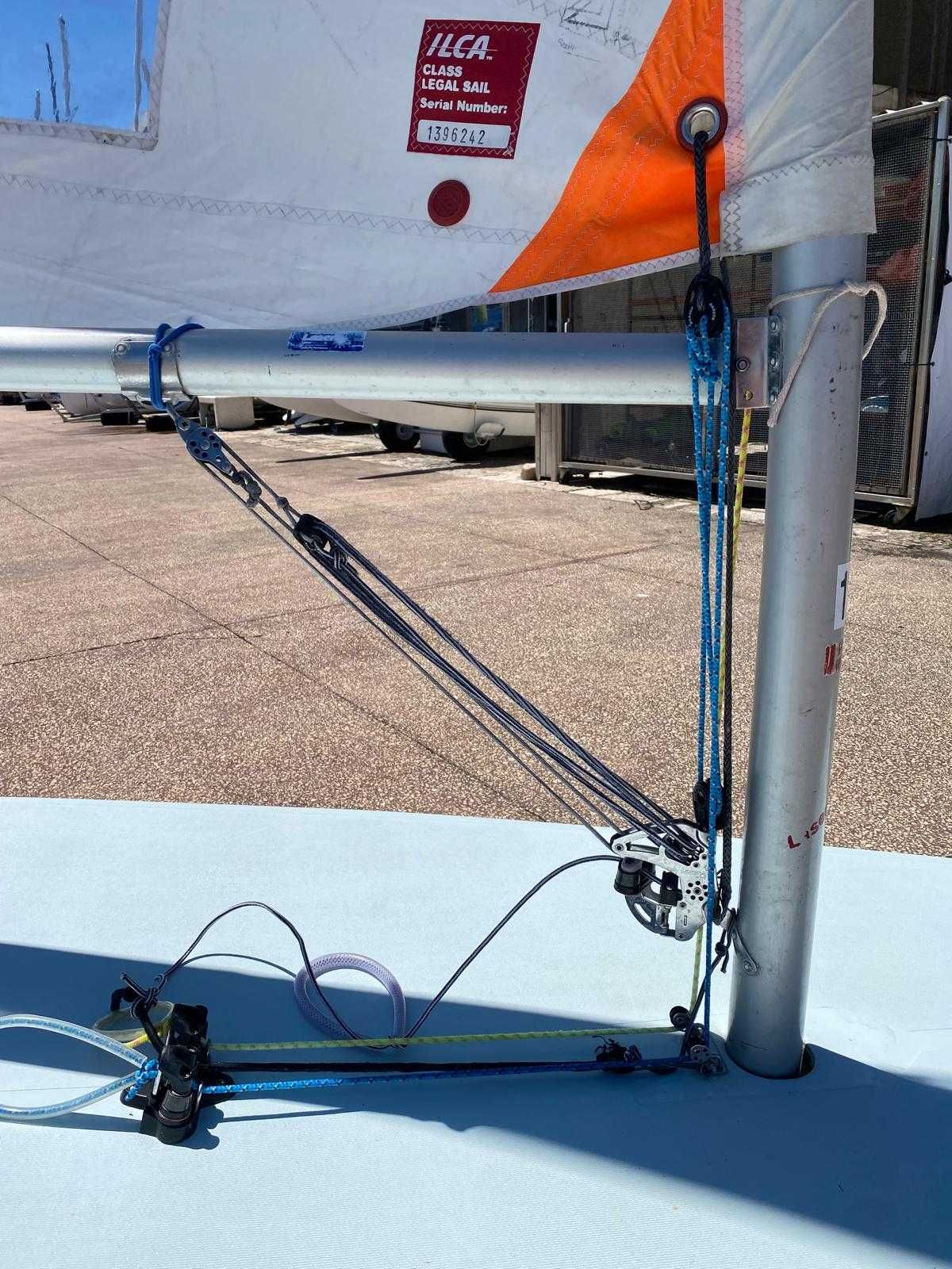 Barco à vela Laser/ILCA 4