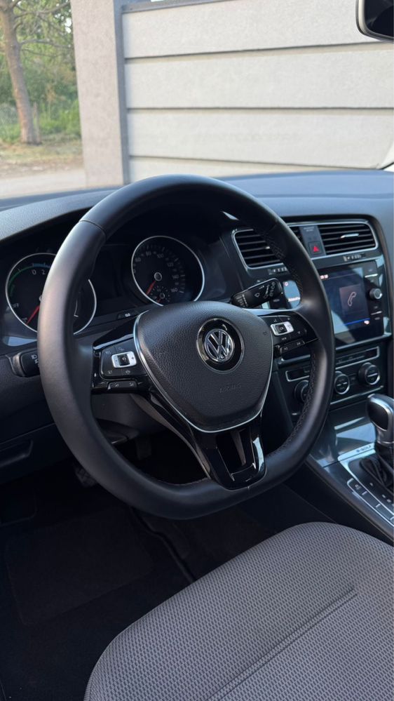 Volkswagen E-golf батарея 35.8 квт з тепловим насосом