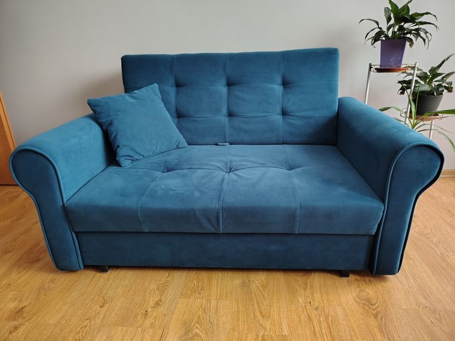 Sprzedam kanapę dwuosobową