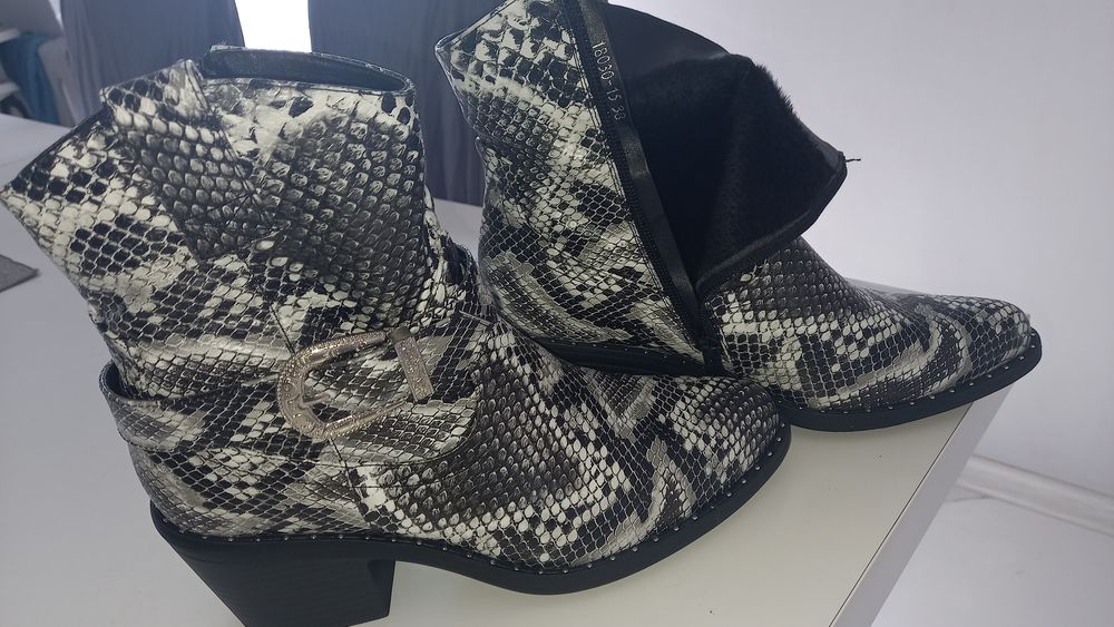 Buty z kożuszkiem
