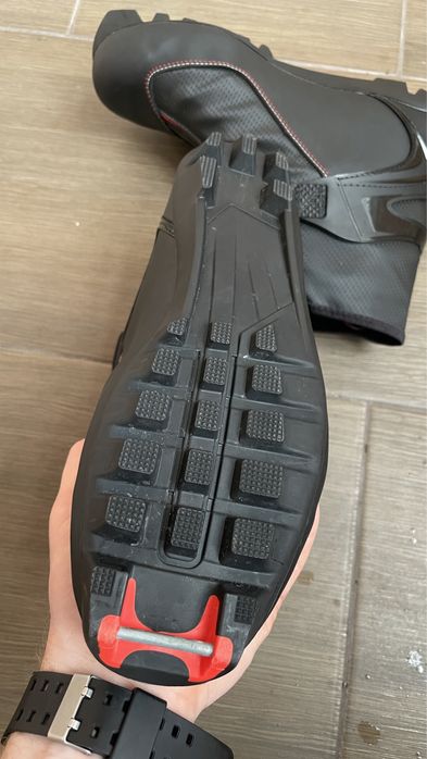 Лижні черевики боти 42 розмір Rossignol XC-3 Нові утеплені