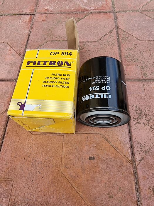 Продам фільтр масляний OP 594 до рено мастер 2.5