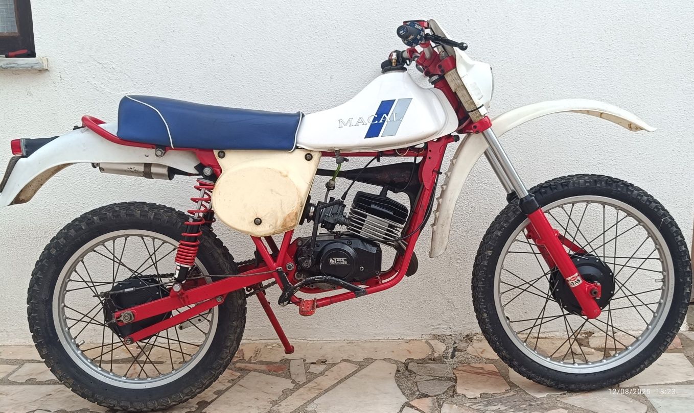 Macal EC 50 para venda com DUA