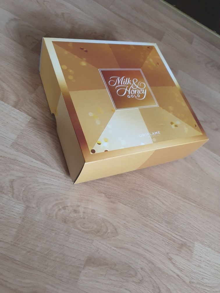 Nowy zestaw Milk&Honey  Gold Oriflame w pudełku