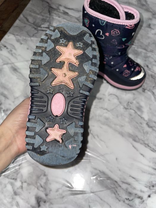 Чобітки дитячі зимові.