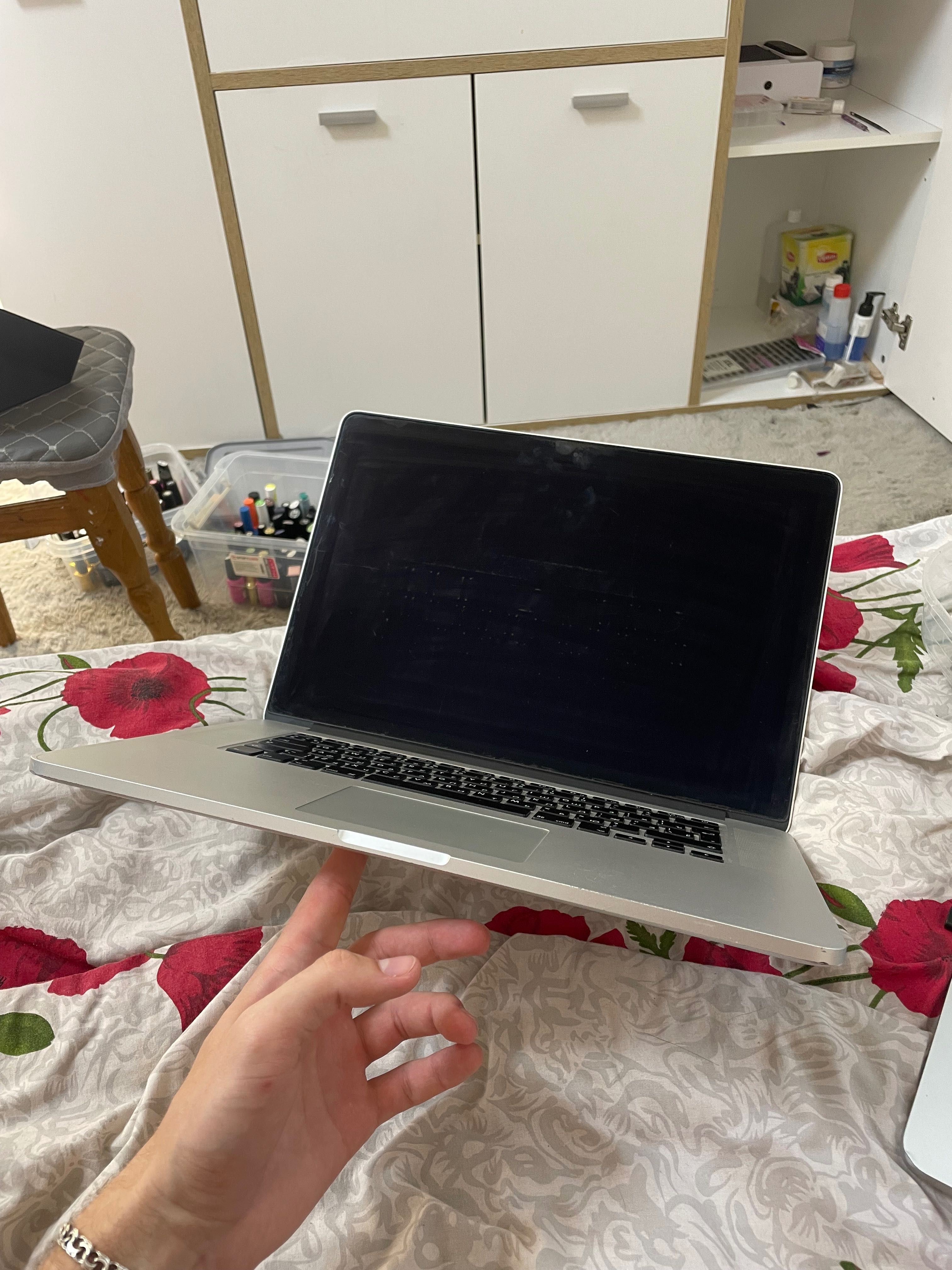 MacBook Pro 15 дюймів А1398