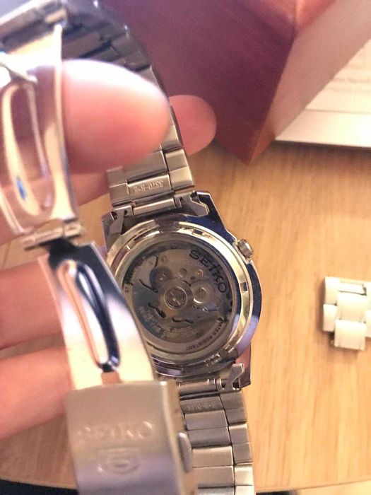 Relógio Seiko SNK385K1 Homem prateado (não faço trocas)