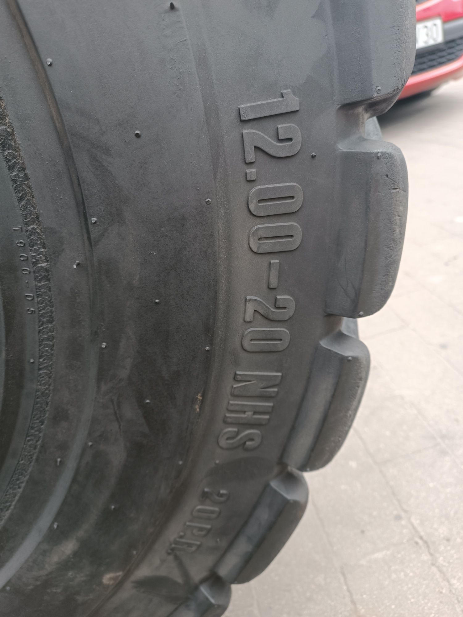 12.00-20 Trelleborg T-900