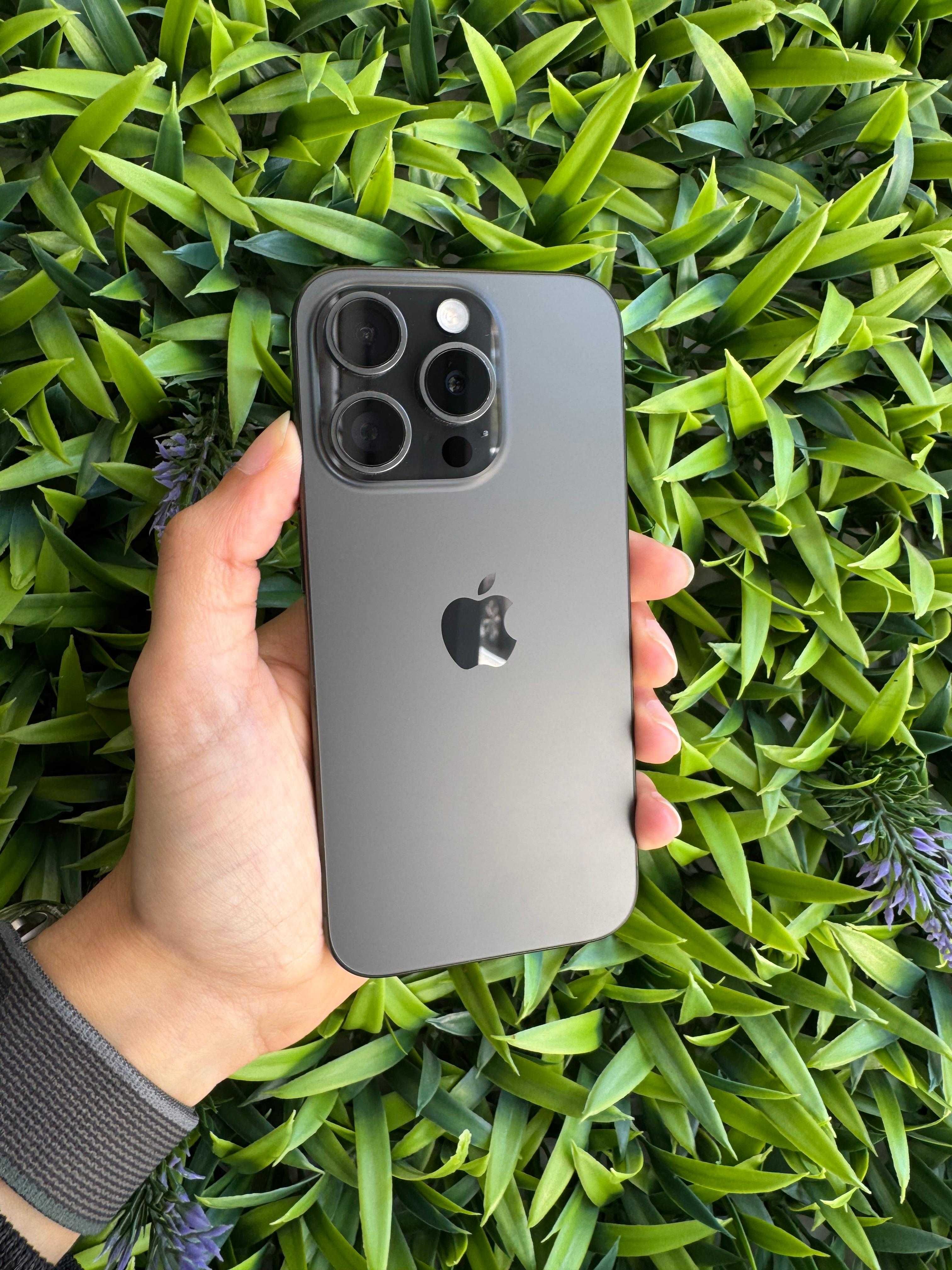 iPhone 15 Pro 256GB Titânio Preto - Loja Ovar