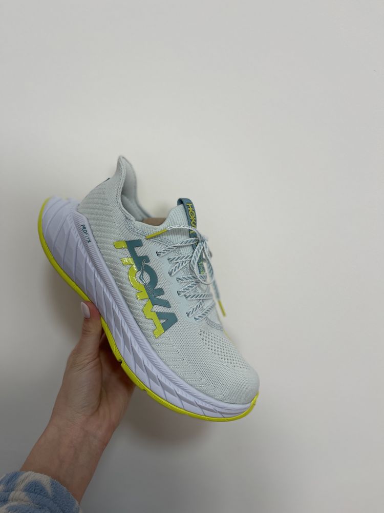 Карбонові кросівки HOKA Carbon 3 X