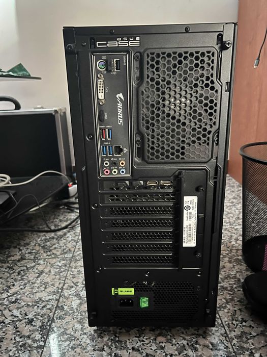 PC Gaming/i5-9400F/GTX 1660 6GB/32GB RAM/Caixa ASUS TUF GT30