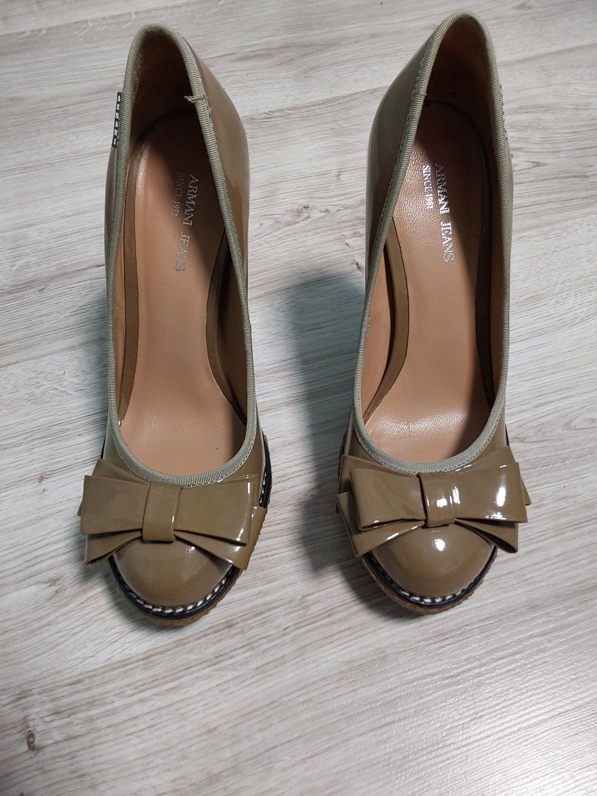 Buty damskie, obcas, Armani,  R.39