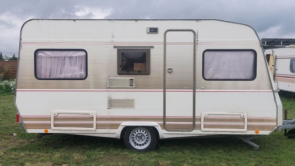 C.C. Tel. 539-563-283  Przyczepa Kempingowa Dethleffs 520