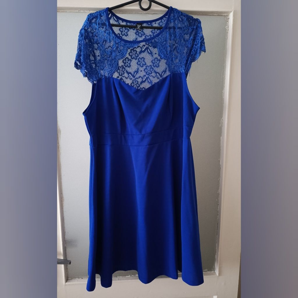 Sukienka plus size 3xl
