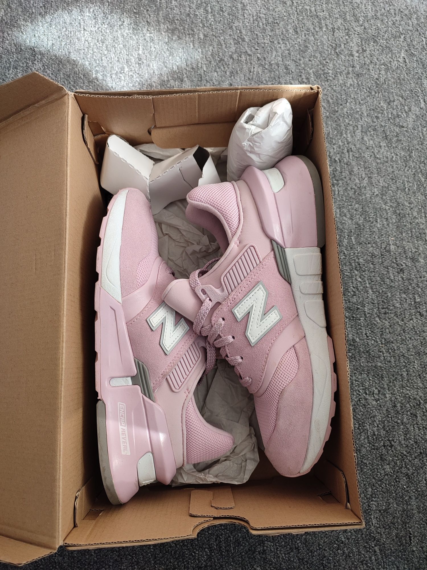 Nowe buty damskie New Balance