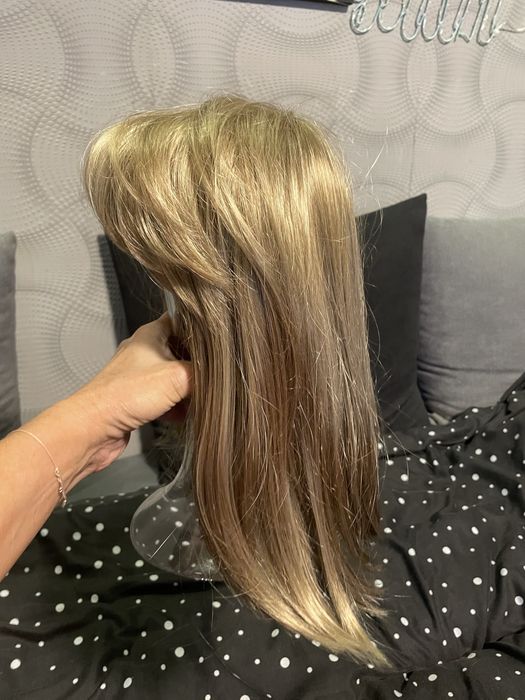 Blond wlosy peruka Nah