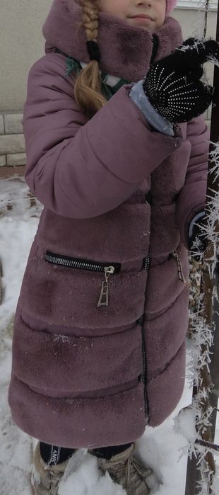 Курточка на дівчинку 7 8років