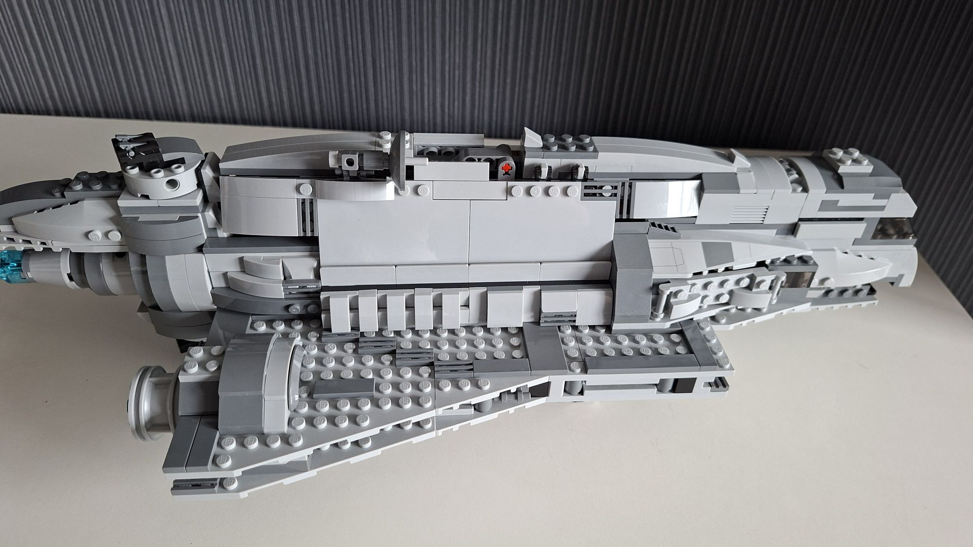 Lego star wars 75106 gozanti
