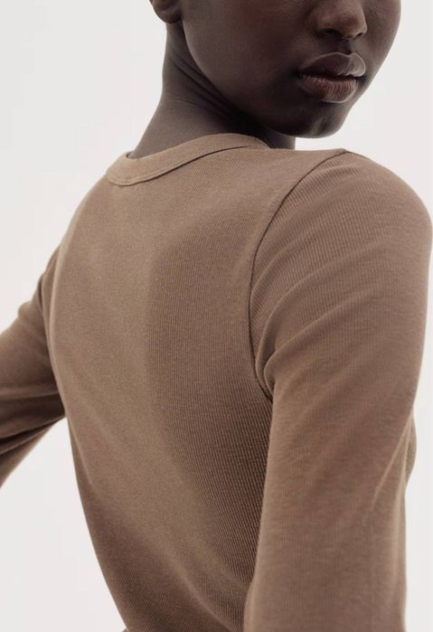 Лонгслів H&M в рубчик в наявності