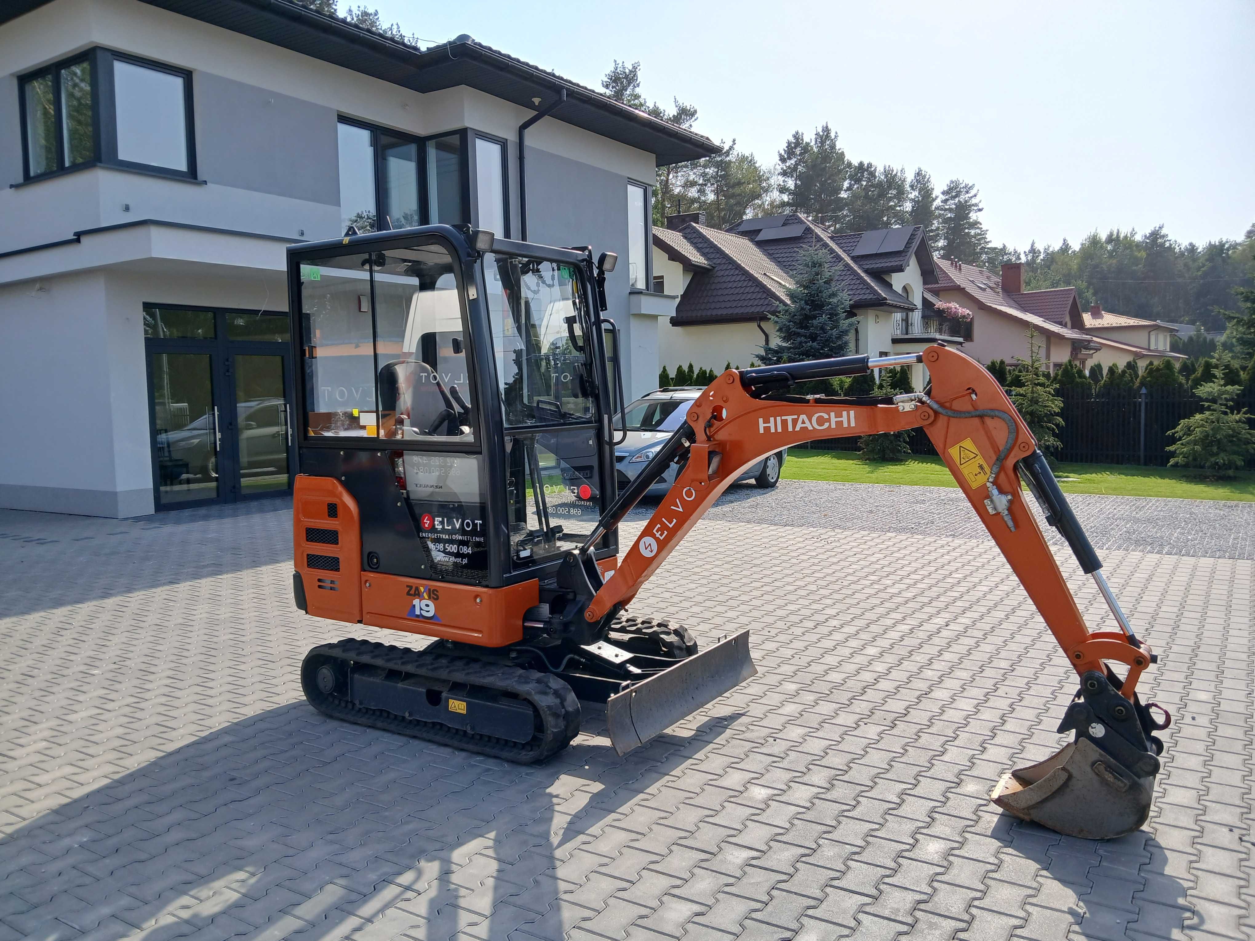 Minikoparka Hitachi ZX 19-6 CR