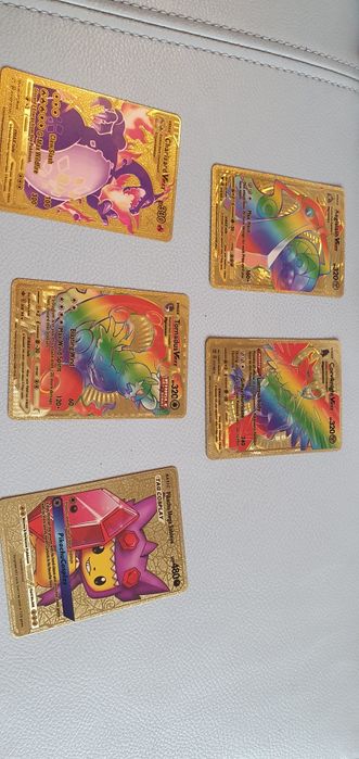 Karty kolekcjonerskie POKEMON