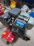 Moto enxada com motor Honda GX160 - como nova