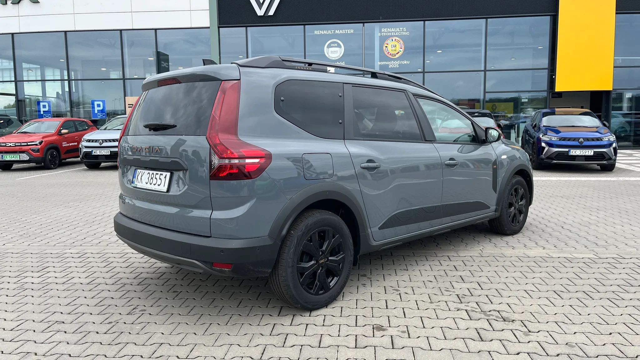 Dacia Jogger Extreme Hybrid 140 7-miejsc / ZYSKUJESZ 10 760 ZŁ - DEMO