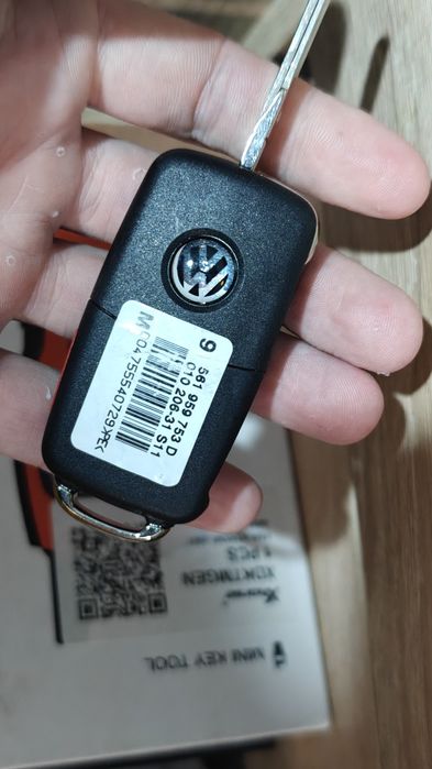 561837202d Ключ Passat nms b7 usa