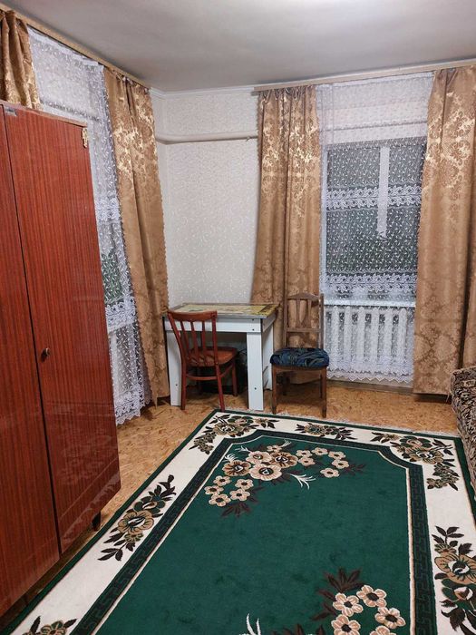 Здам в оренду (ЦЕНТР)  дві кімнати у приватному будинку!