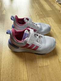 Buty sportowe dziewczęce Adidas