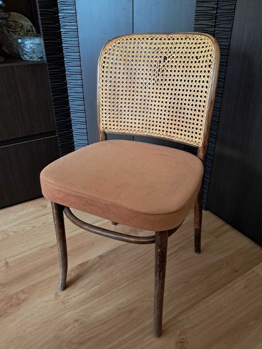 Sprzedam 5 krzesel z lat 80