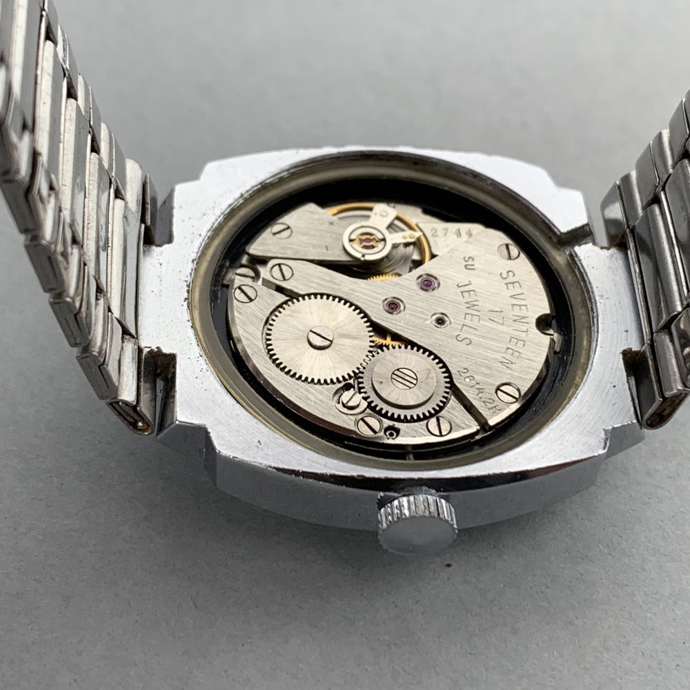 Zegarek vintage Poljot – radziecki | mechaniczny | giloszowana tarcza